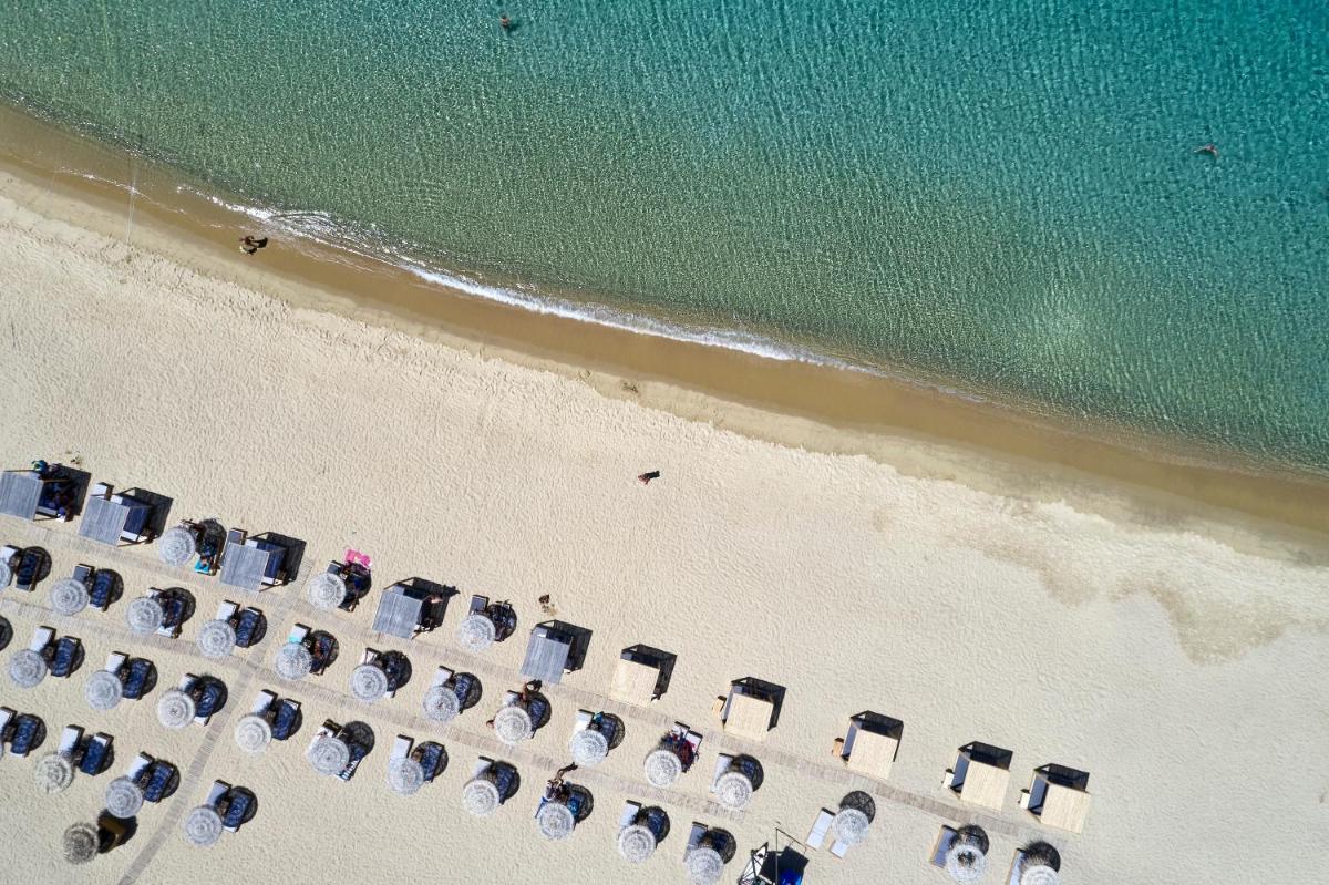 Dionysos Beach Resort & Villas