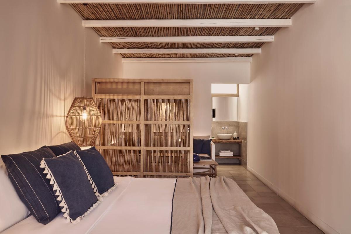 Dionysos Beach Resort & Villas