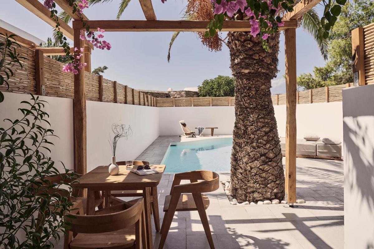 Dionysos Beach Resort & Villas