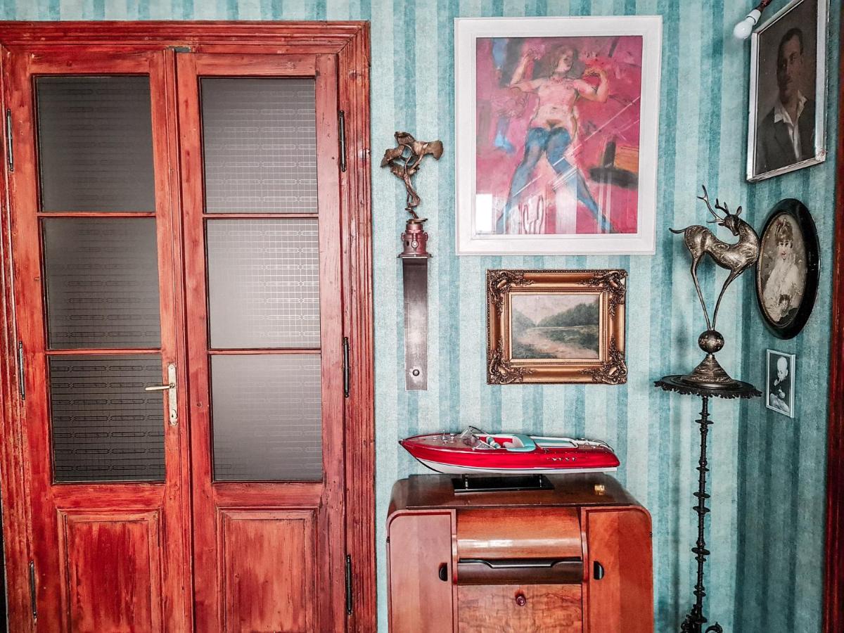 Divná pani Luxury Gallery Rooms