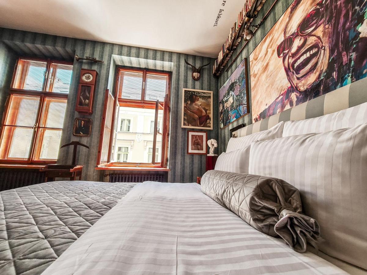 Divná pani Luxury Gallery Rooms