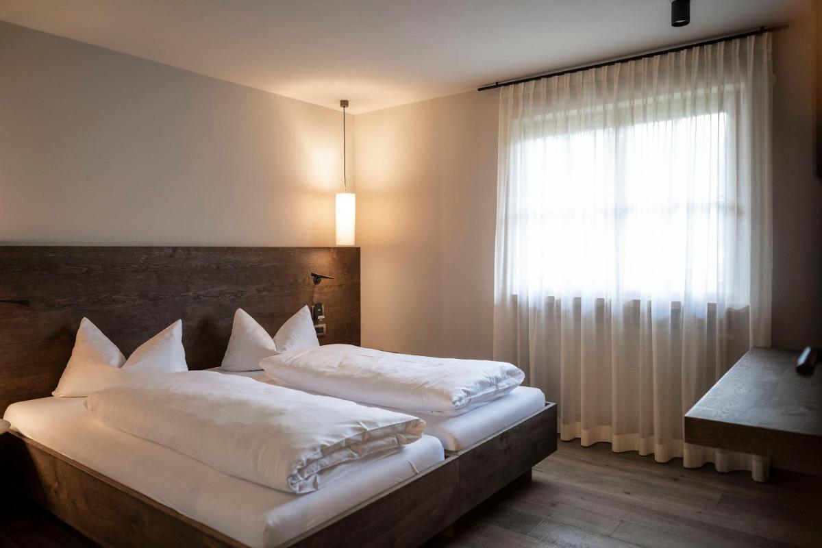 Post Alpina - Family Mountain Chalets