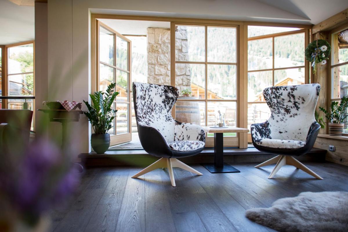 Post Alpina - Family Mountain Chalets