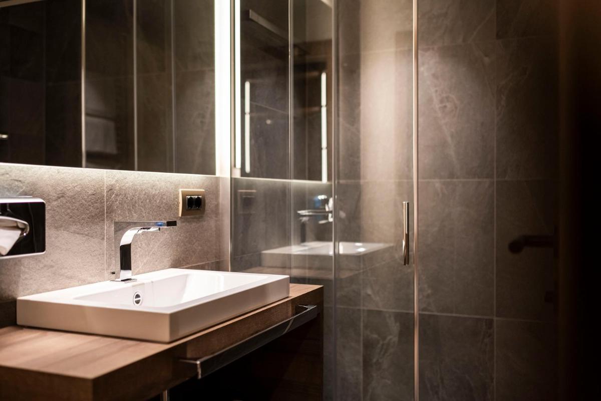 Post Alpina - Family Mountain Chalets