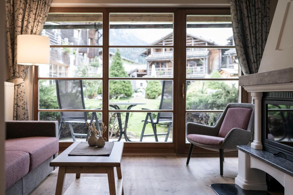 Post Alpina - Family Mountain Chalets