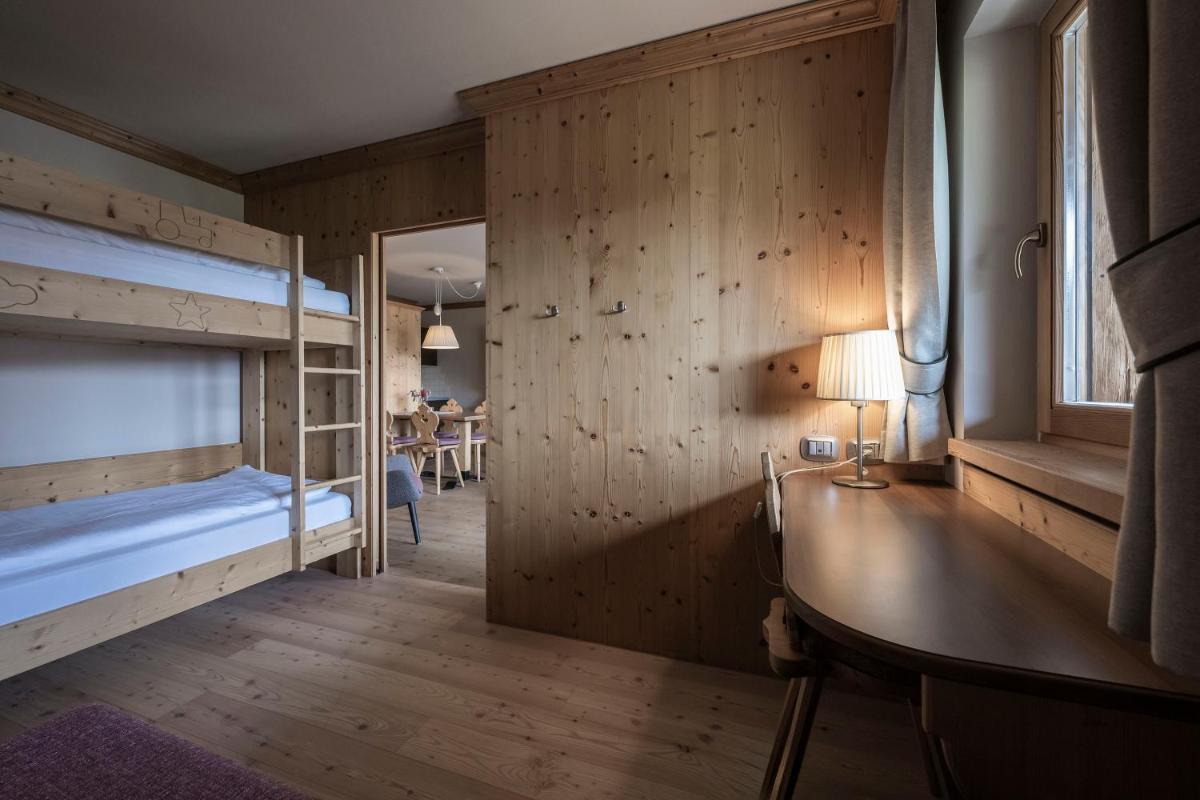 Post Alpina - Family Chalets Dolomites
