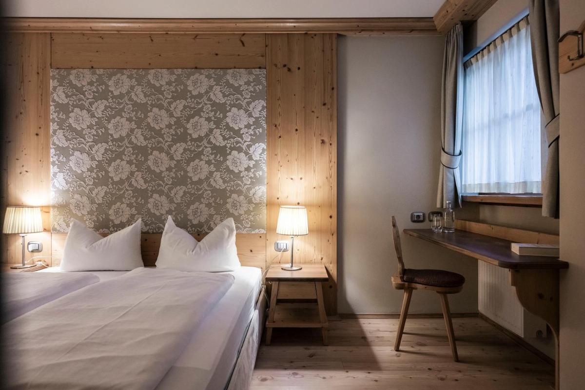 Post Alpina - Family Chalets Dolomites
