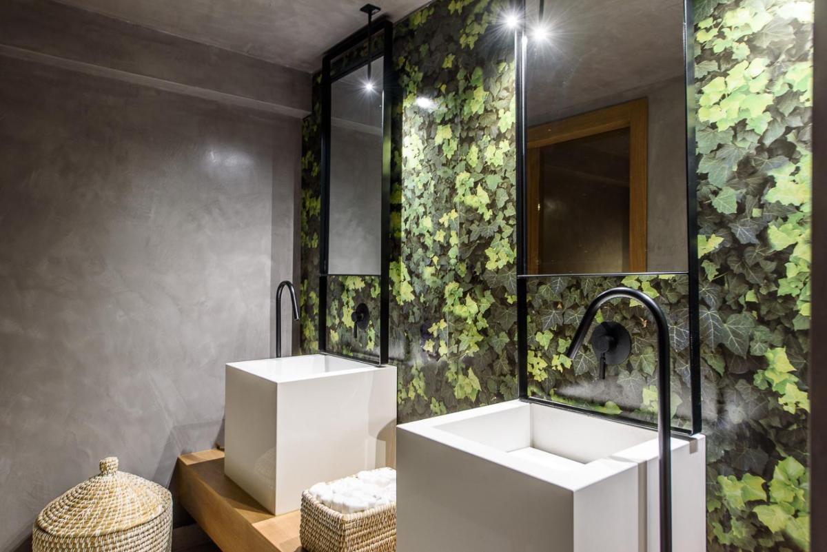 DOM Boutique Hotel