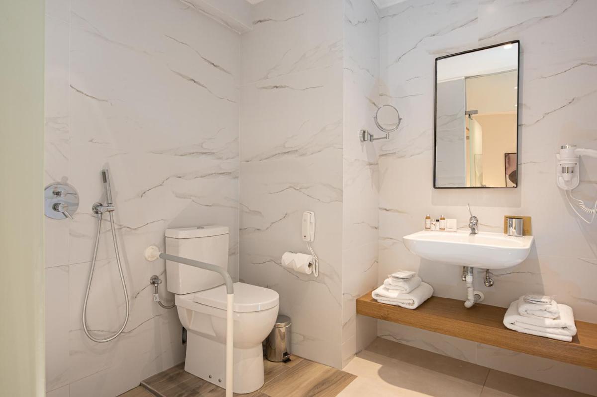 DOM Boutique Hotel