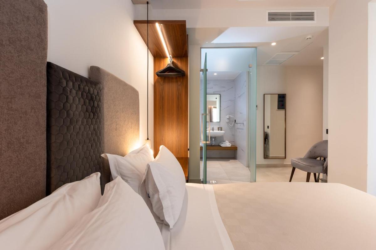 DOM Boutique Hotel