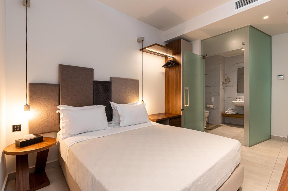 DOM Boutique Hotel