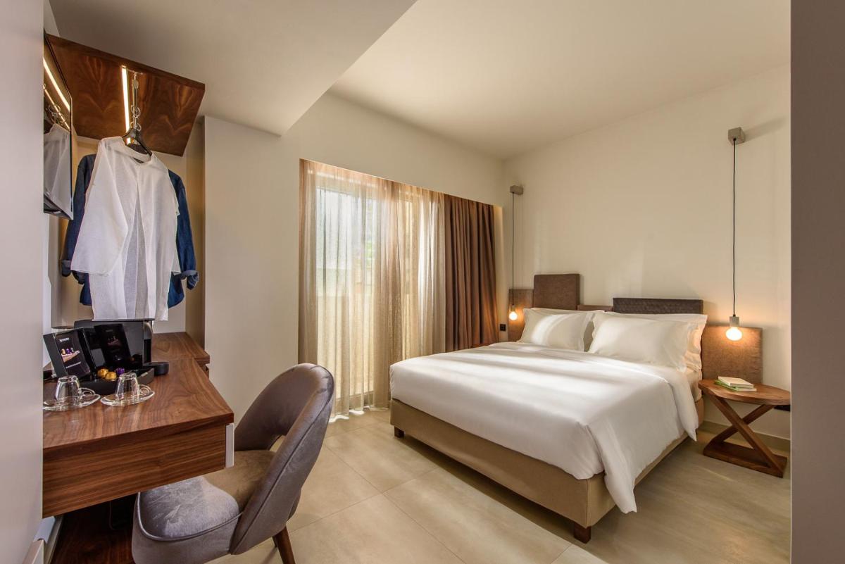 DOM Boutique Hotel