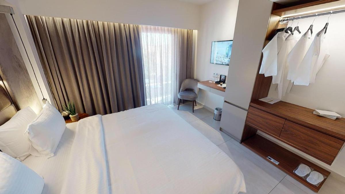 DOM Boutique Hotel