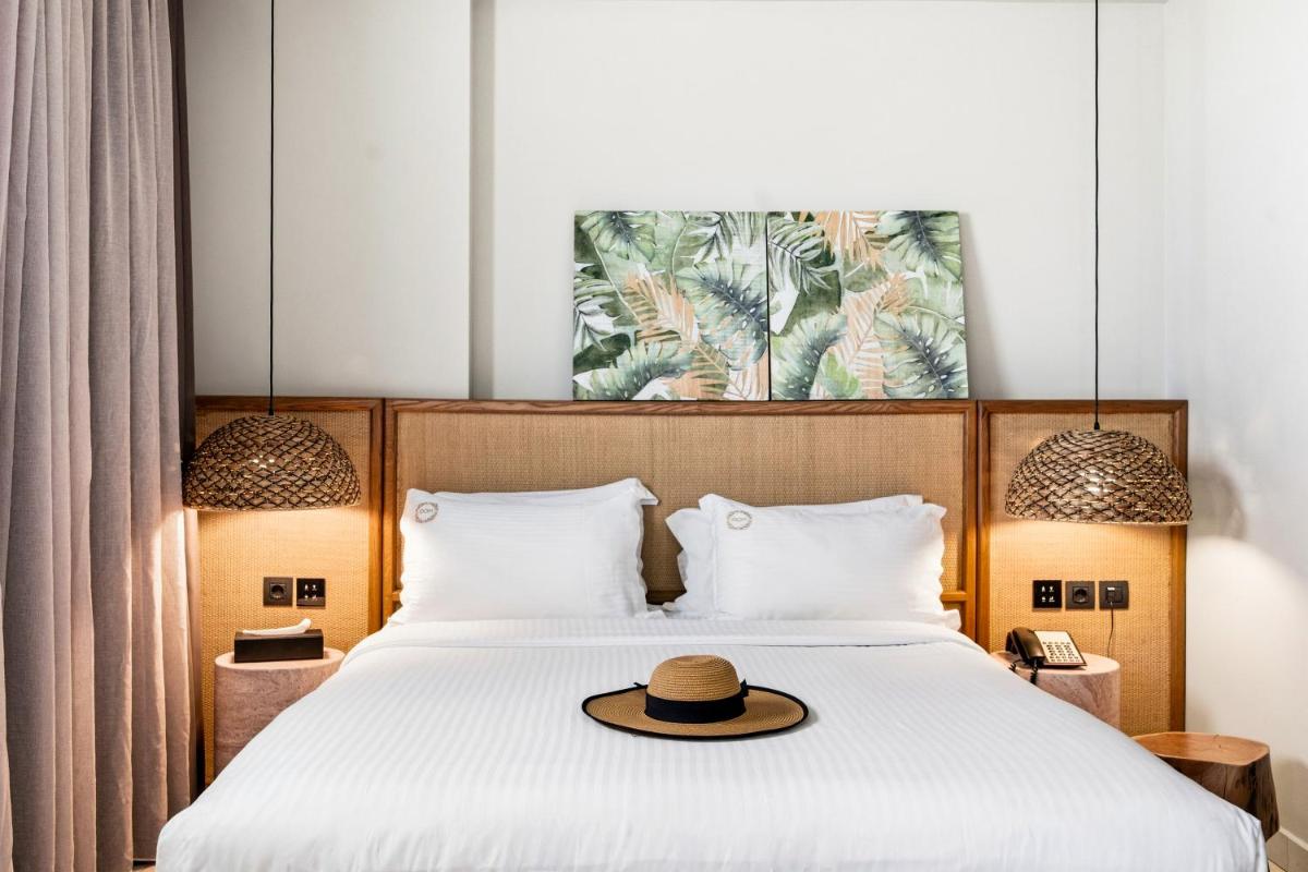 DOM Boutique Hotel
