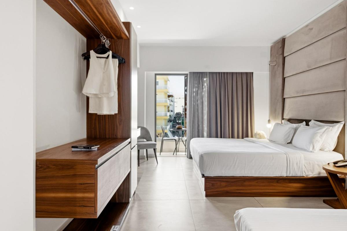 DOM Boutique Hotel