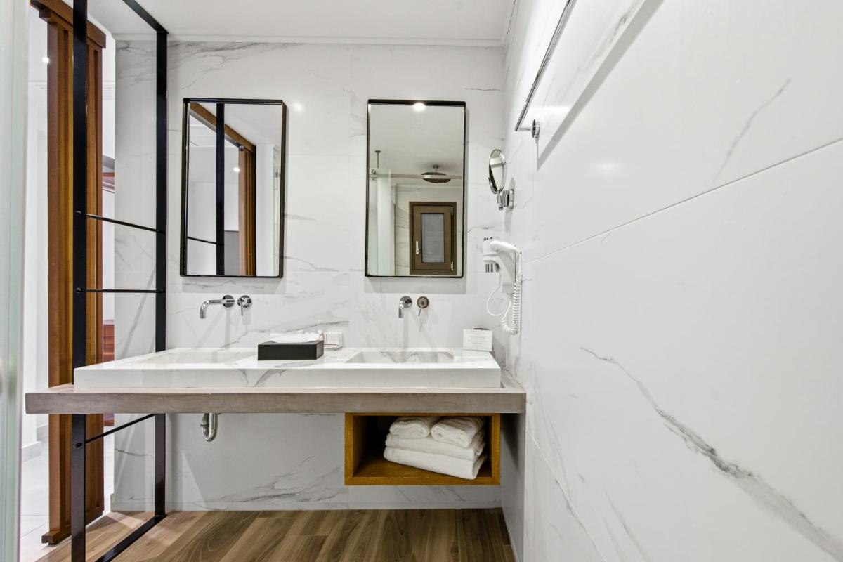 DOM Boutique Hotel