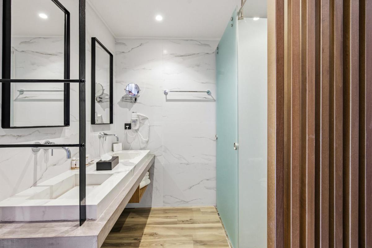 DOM Boutique Hotel