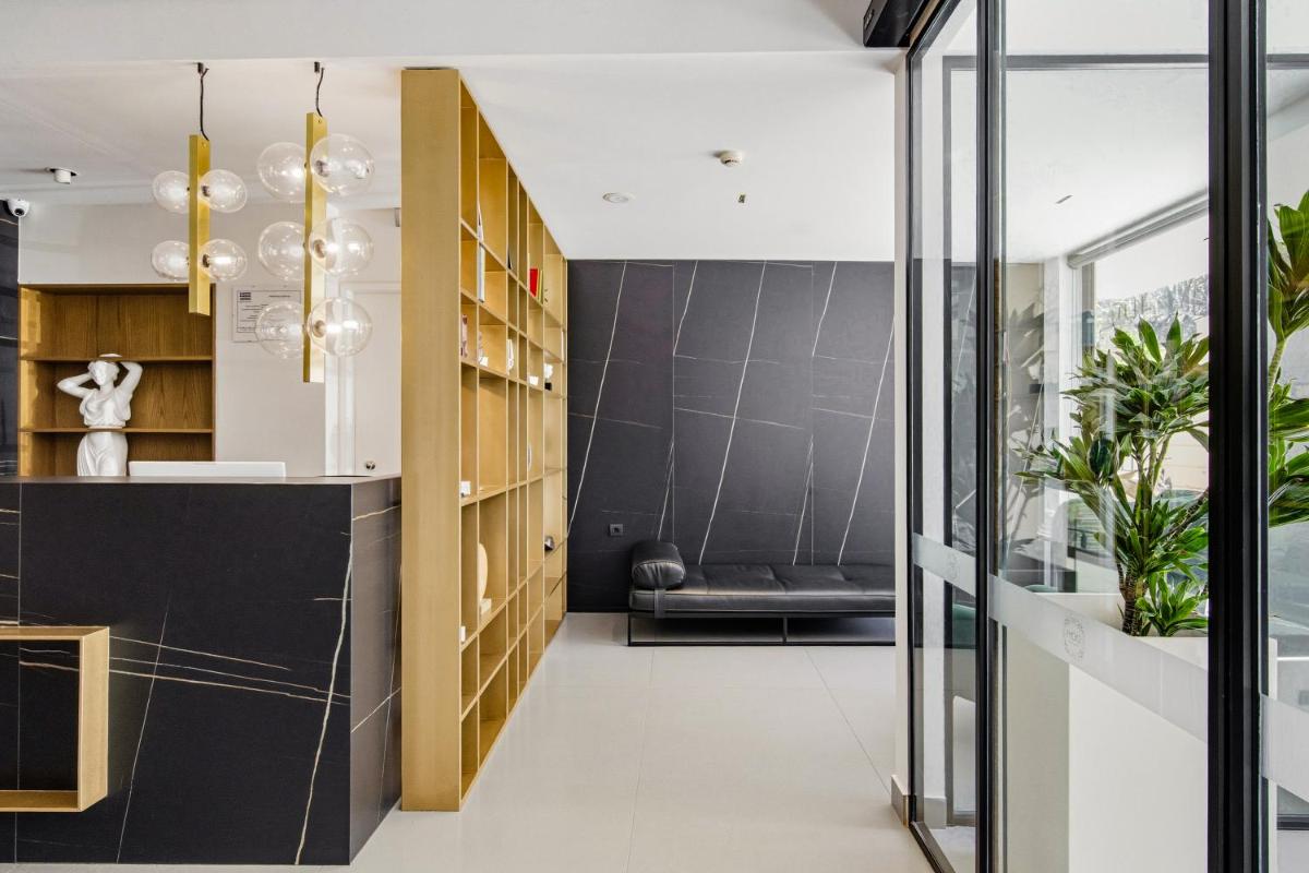 DOM Boutique Hotel