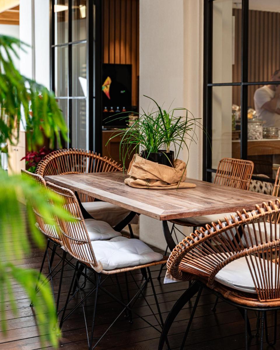 DOM Boutique Hotel