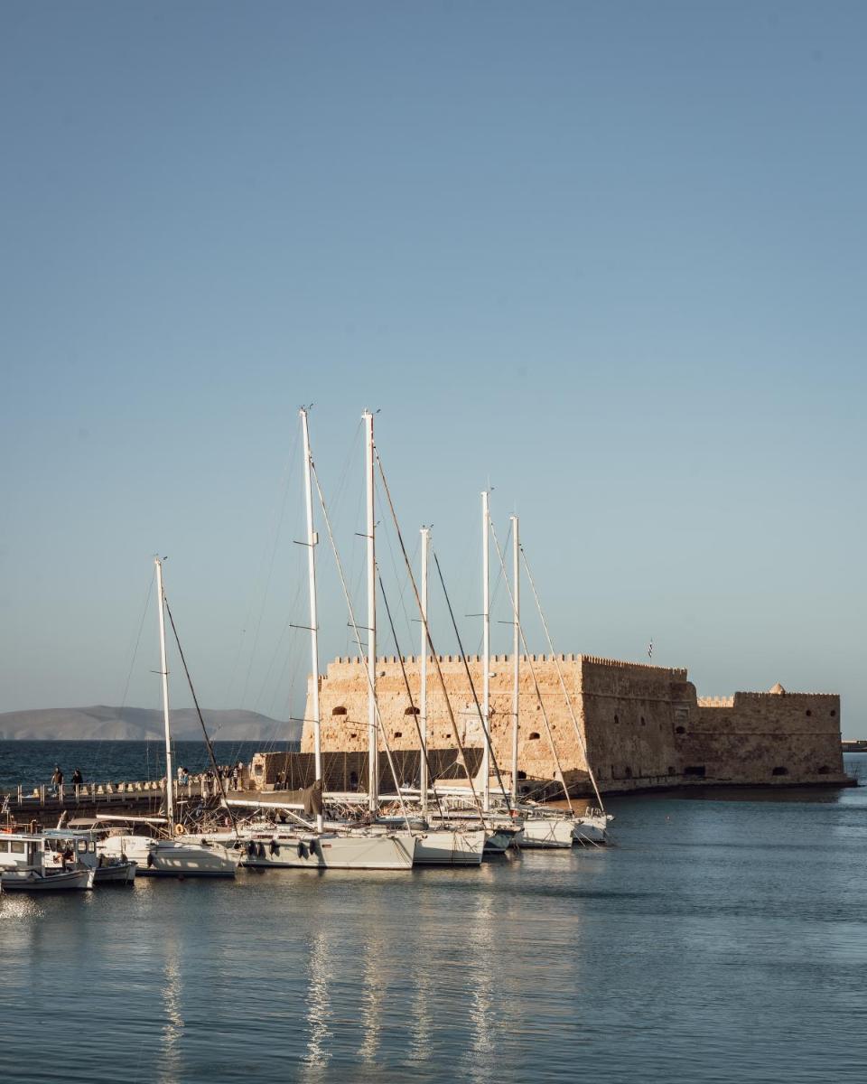DOM Boutique Hotel
