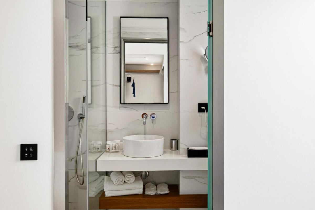 DOM Boutique Hotel