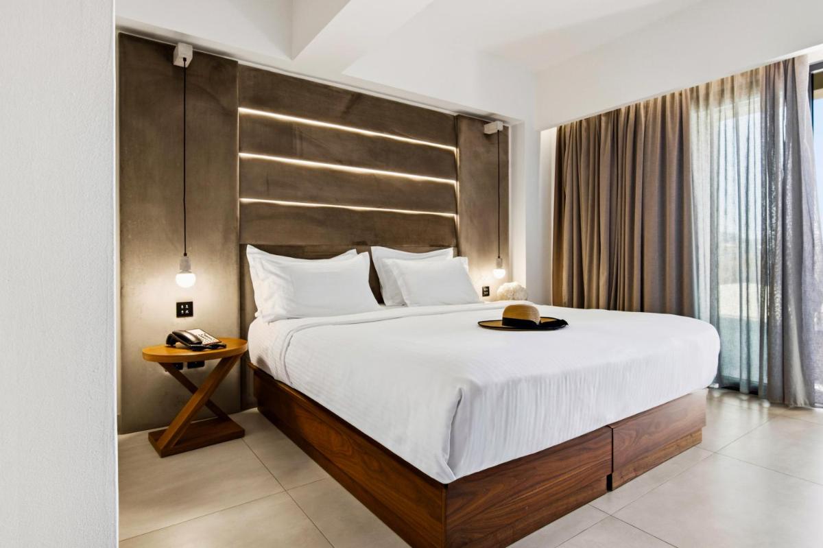 DOM Boutique Hotel