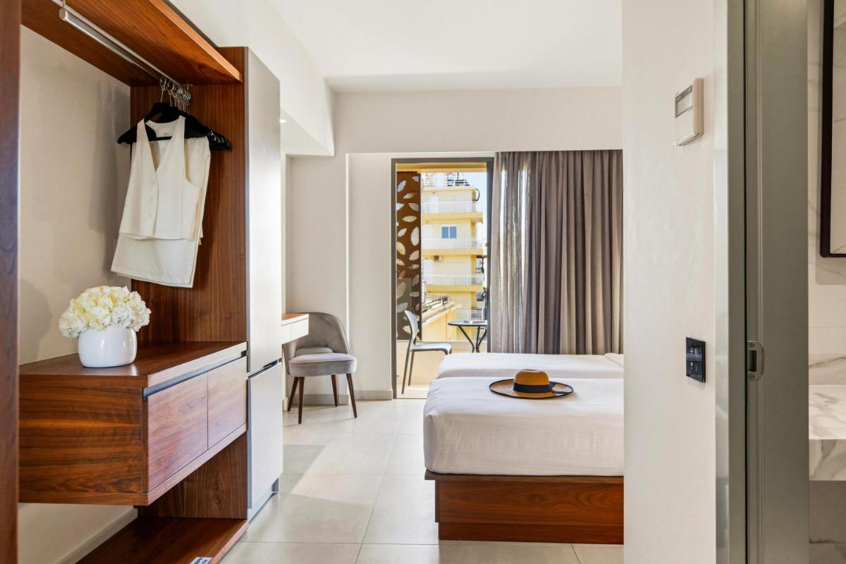 DOM Boutique Hotel