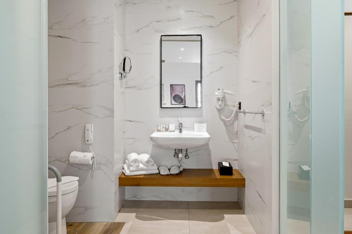 DOM Boutique Hotel