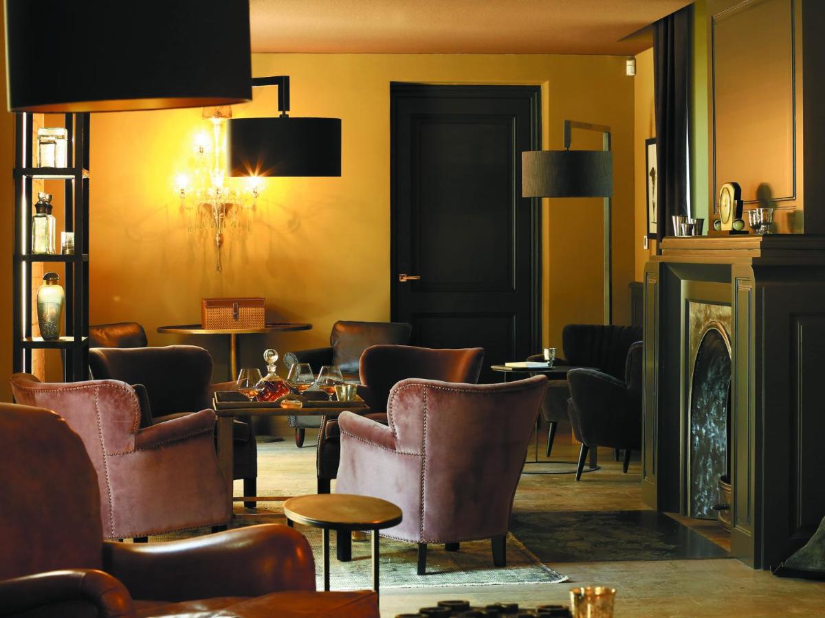 Domaine De Manville