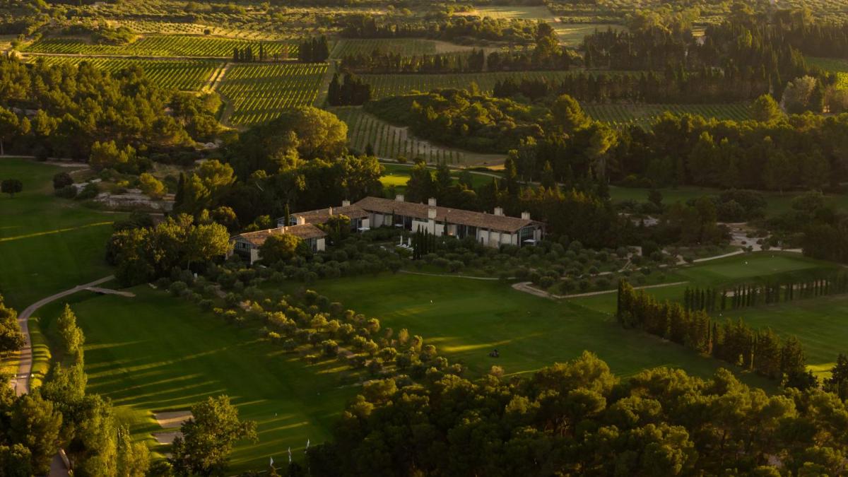 Domaine De Manville