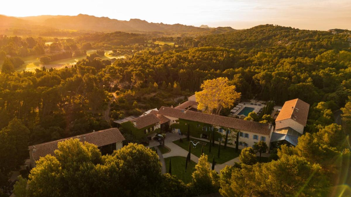 Domaine De Manville