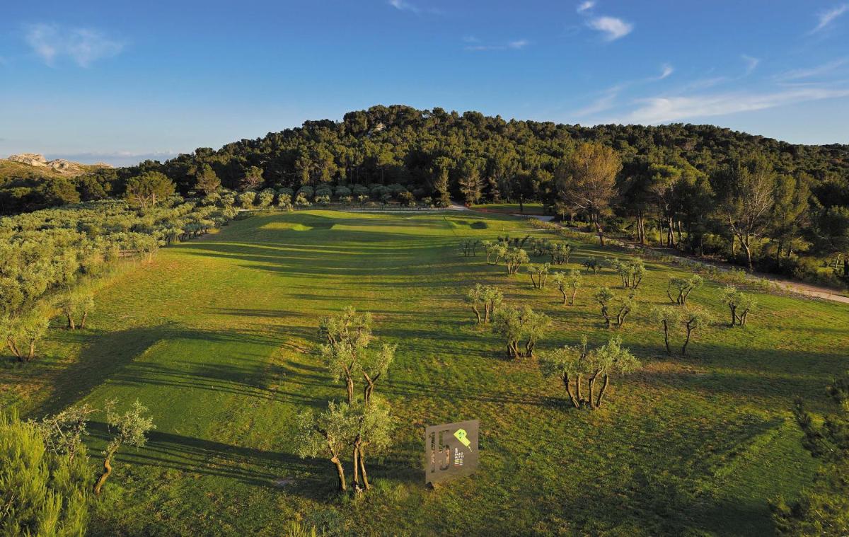 Domaine De Manville