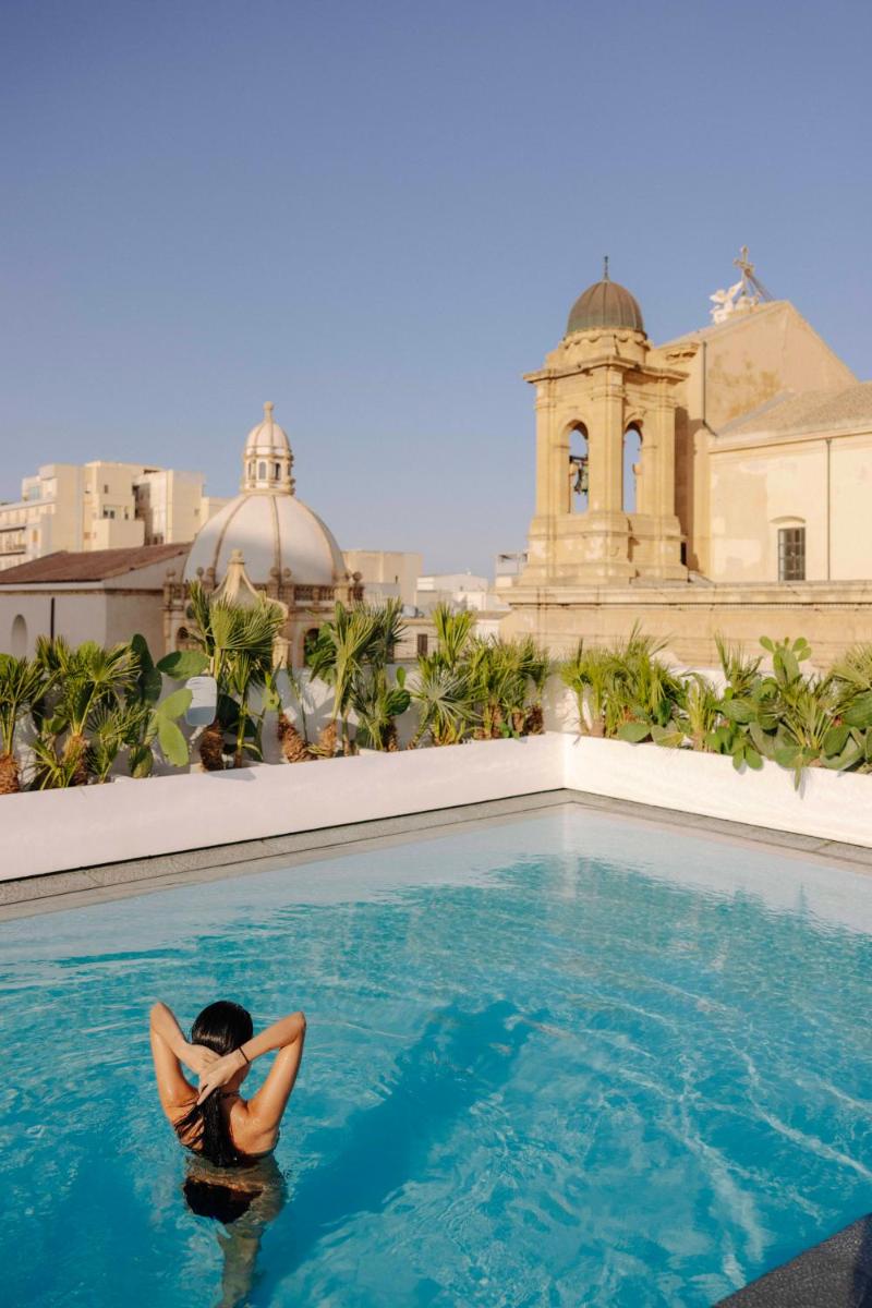 Dome Hotel