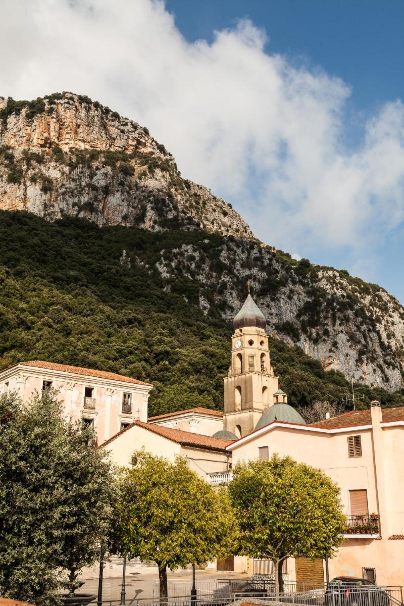 Domus Laeta