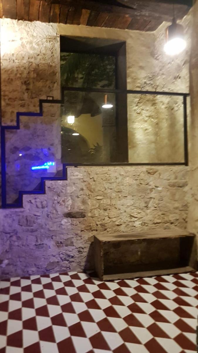 Domus Laeta