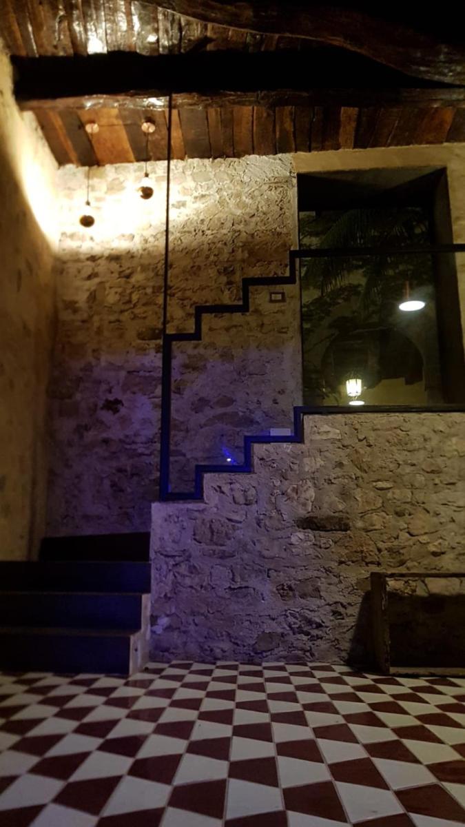 Domus Laeta