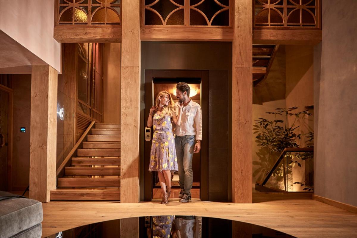 Domus Renier Boutique Hotel