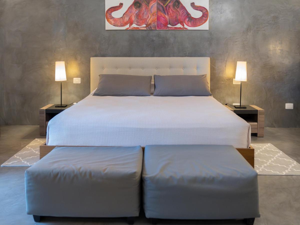 Don Mario Five 5 Suites - adults only - no restaurant - B & B