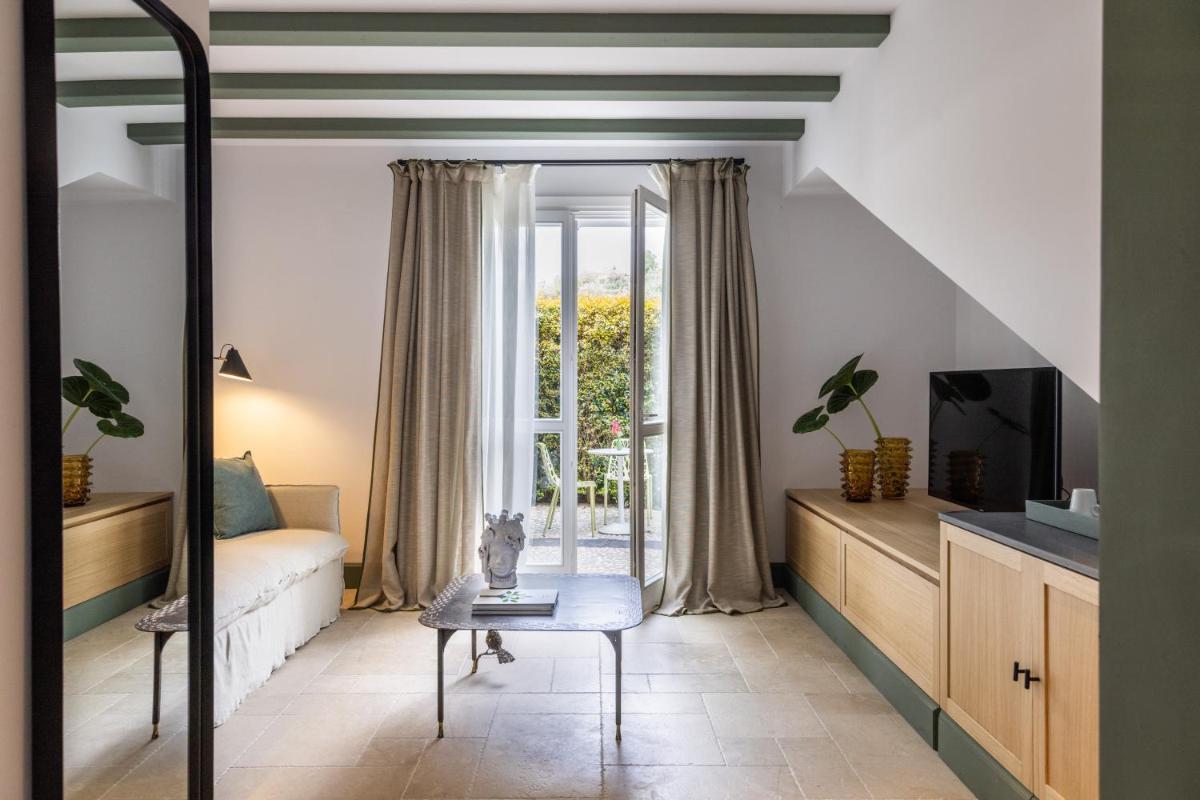 Donna Carmela Resort & Lodges