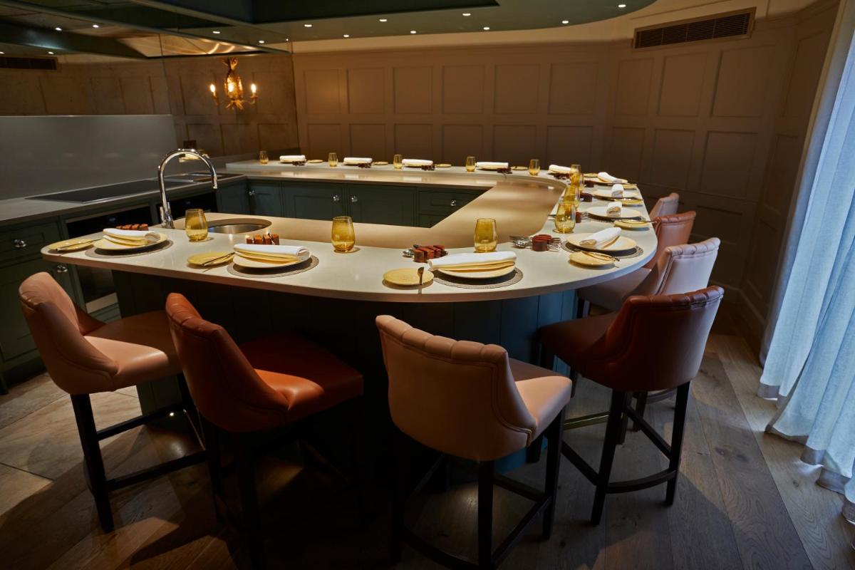 Dormy House Hotel