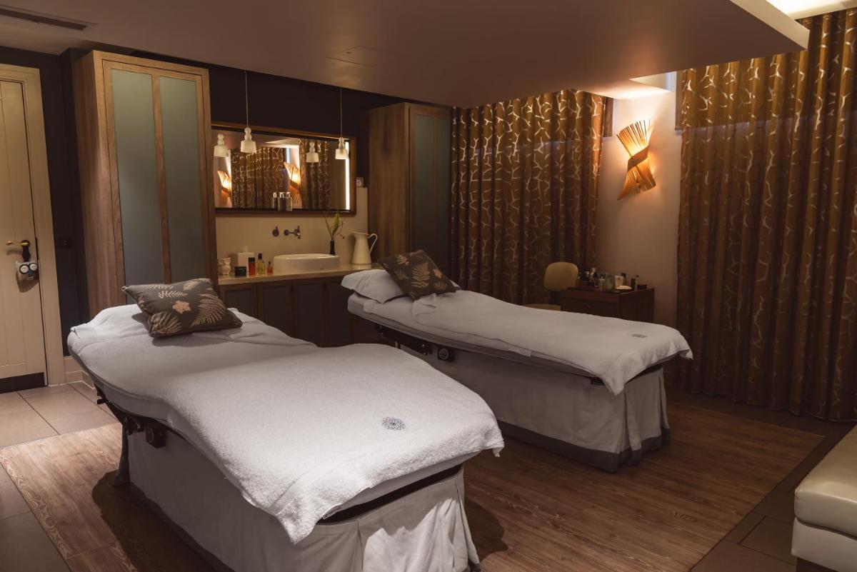 Dormy House Hotel
