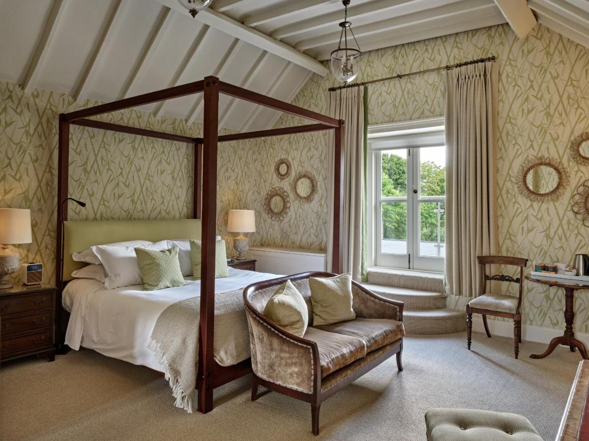 Dormy House Hotel