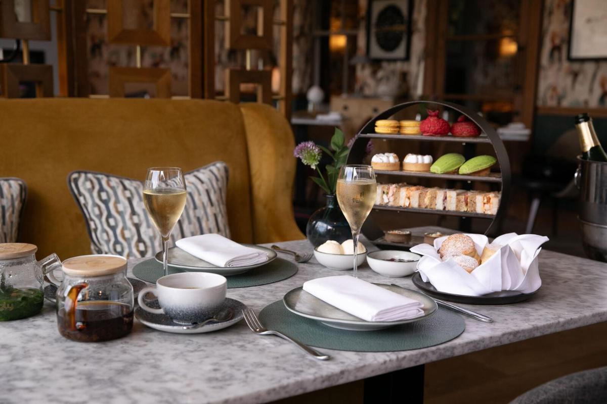 Dormy House Hotel