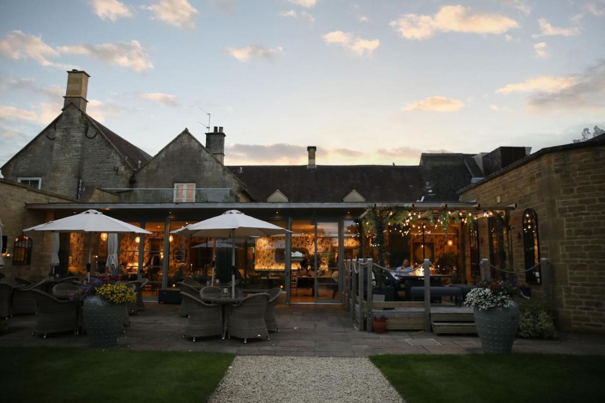 Dormy House Hotel
