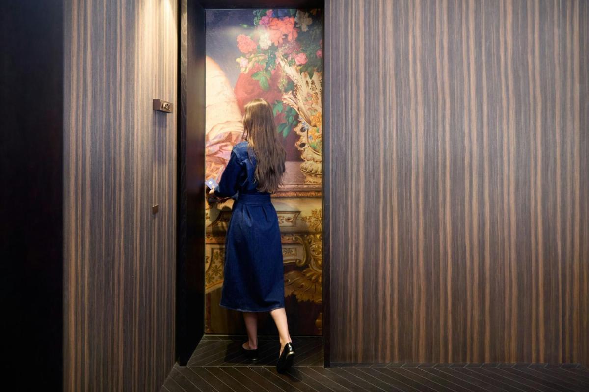 Dorothea Hotel, Budapest, Autograph Collection