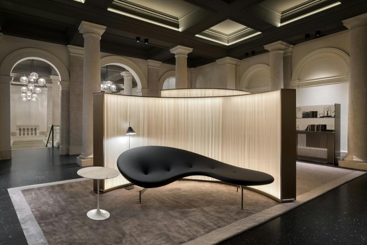 Dorothea Hotel, Budapest, Autograph Collection