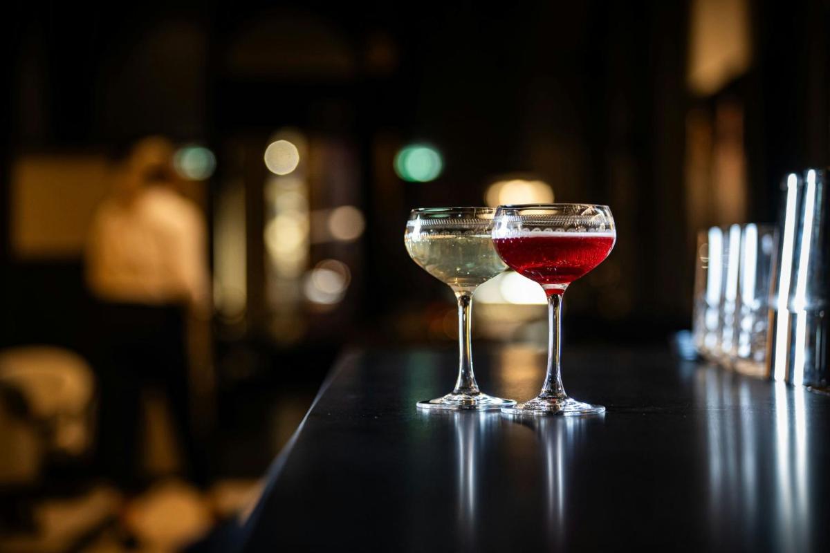 Dorothea Hotel, Budapest, Autograph Collection