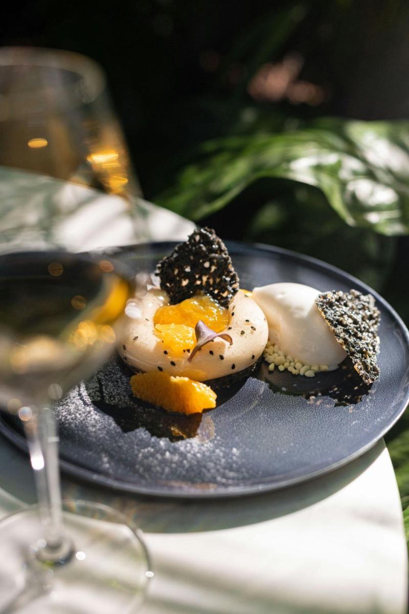 Dorothea Hotel, Budapest, Autograph Collection