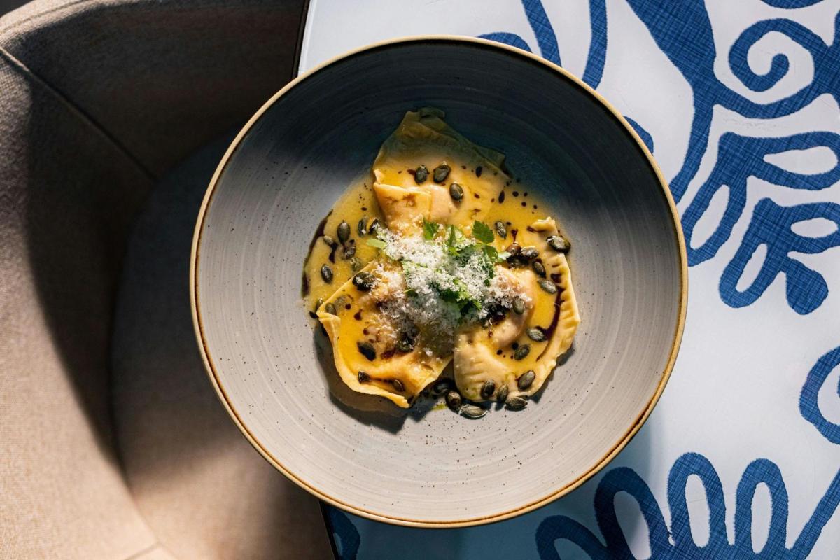 Dorothea Hotel, Budapest, Autograph Collection