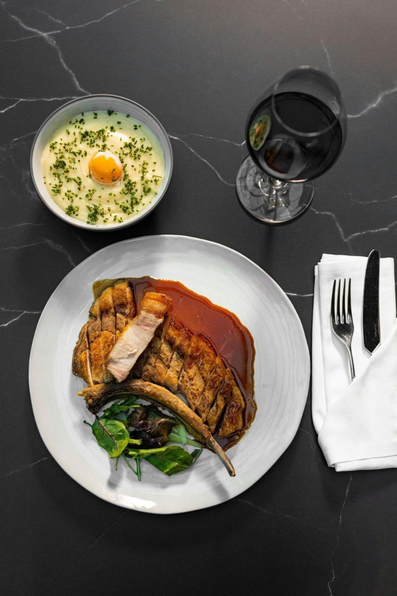 Dorothea Hotel, Budapest, Autograph Collection